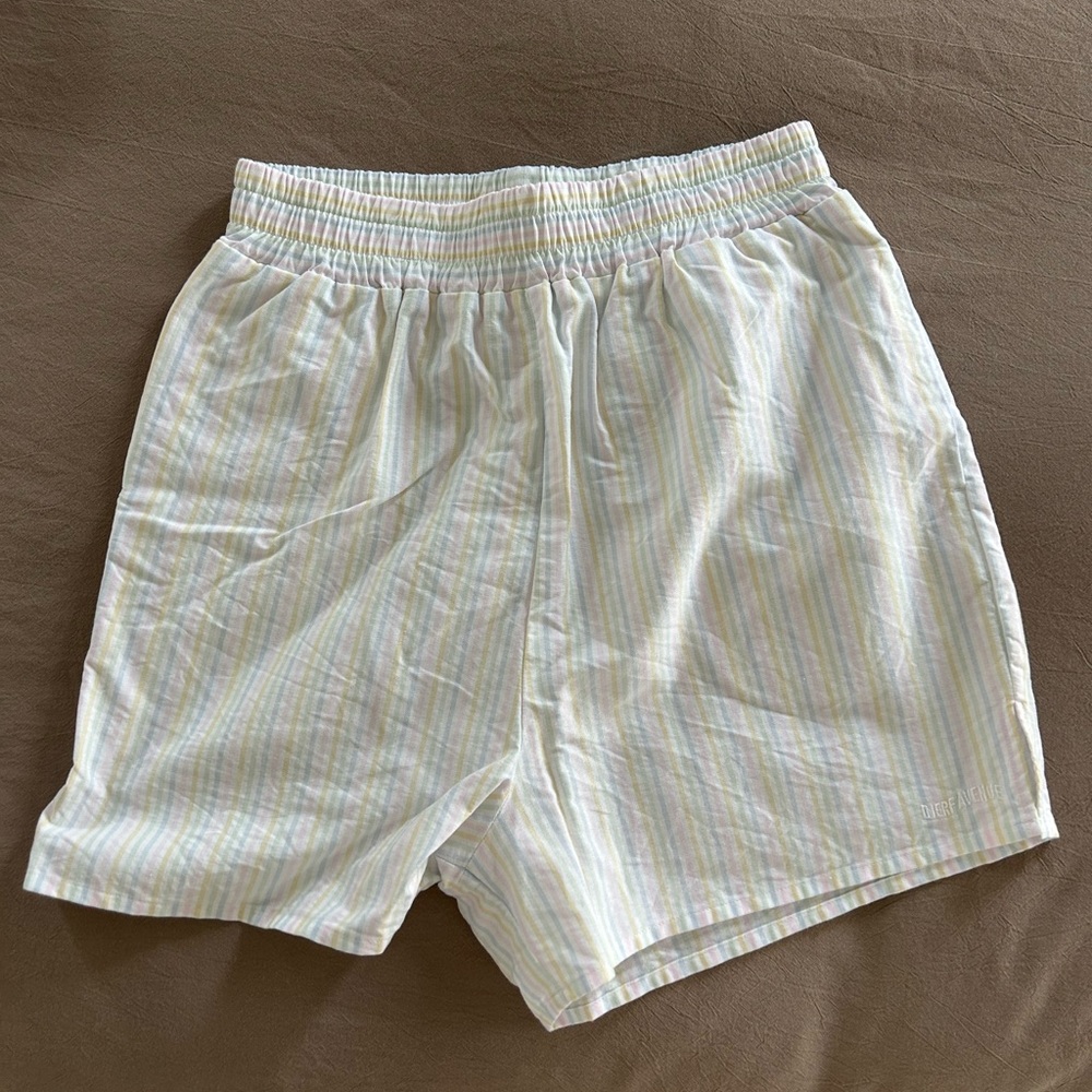 Djerf Avenue Striped Breezy Women's Shorts - Rainbow
